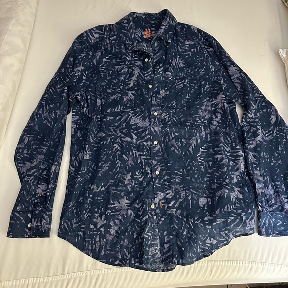 J.MCLAUGHLIN
Gramercy Print Linen Shirt - Picture 3 of 7